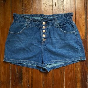 Wild Fable | Ruched Shorts